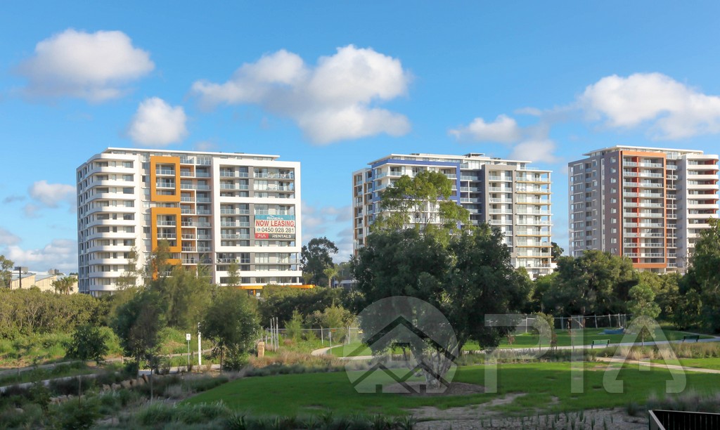 Riverside Apartment, 1 bedroom, easy access to M4 motorway, Parramatta CBD, dining and entertainment, Prestigious high school.