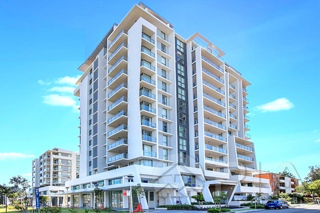 Spacious & Modern 1 Bedroom + large study room ( with door can be use a second bedroom) Apartment for lease now