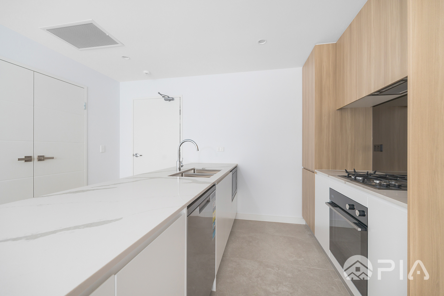 2 Bed 2 Bath Apartment NOW LEASING!!