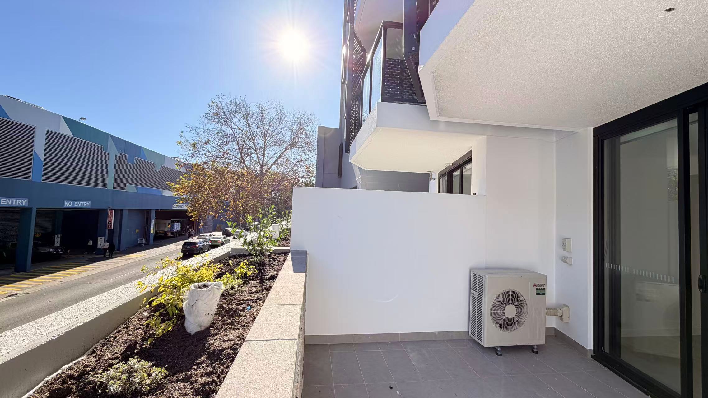 Spacious Split-Level Apartment with Expansive Outdoor Living