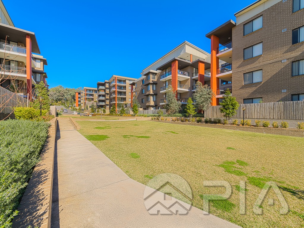 1 Bedroom PLUS Study Apartment NOW LEASING!!!