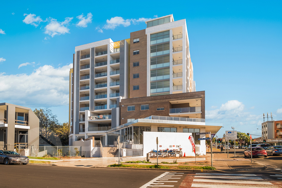 Modern 2 bedroom apartment close to amenities for lease