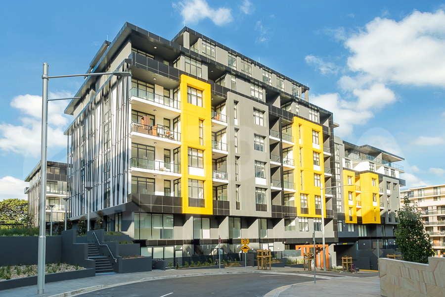 Spacious Studio Apartment In Prime Location For Lease!