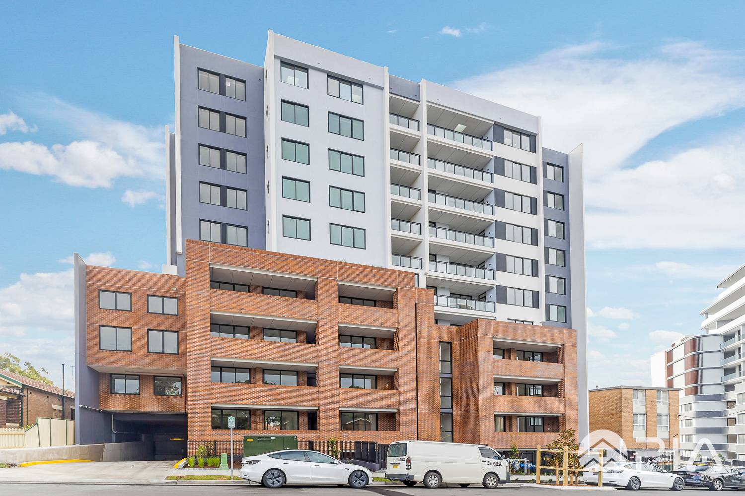 Near new 1 bedroom apartment for lease now!