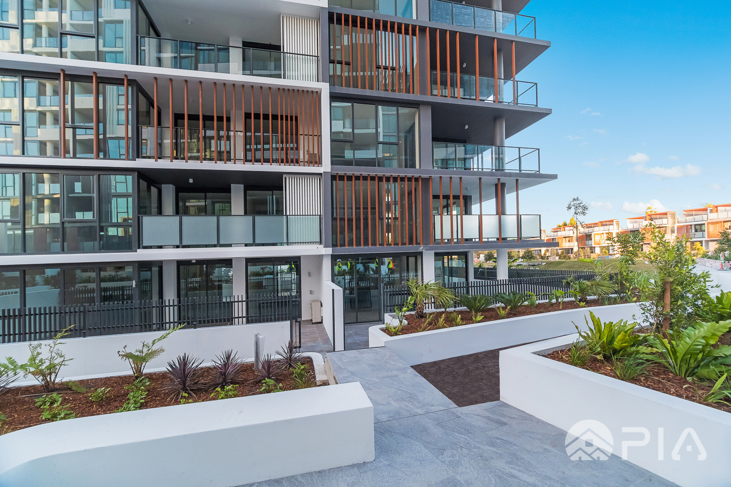 Two bedroom apartment with large balcony  in Ramsgate Park for lease now!