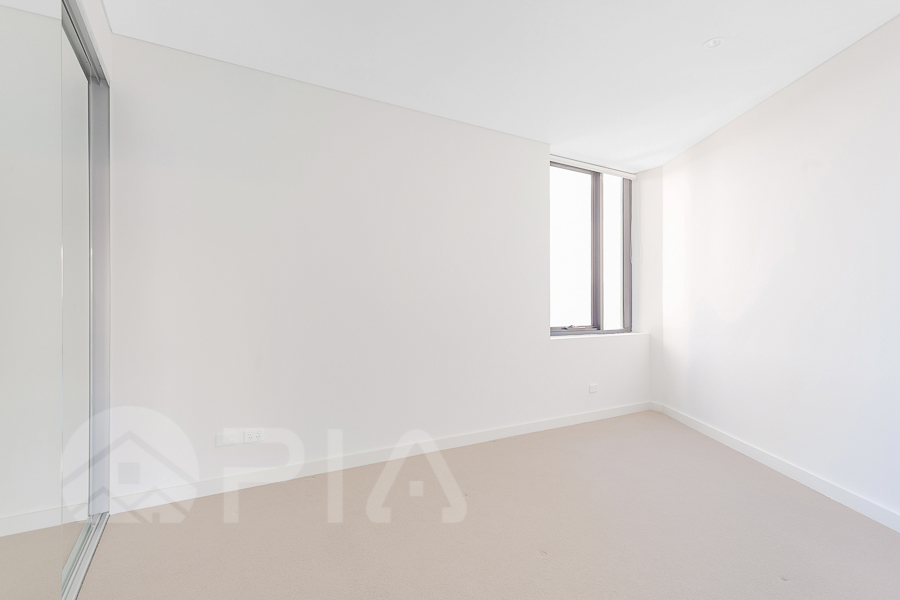Modern 1 bedroom apartment close to amenities for lease