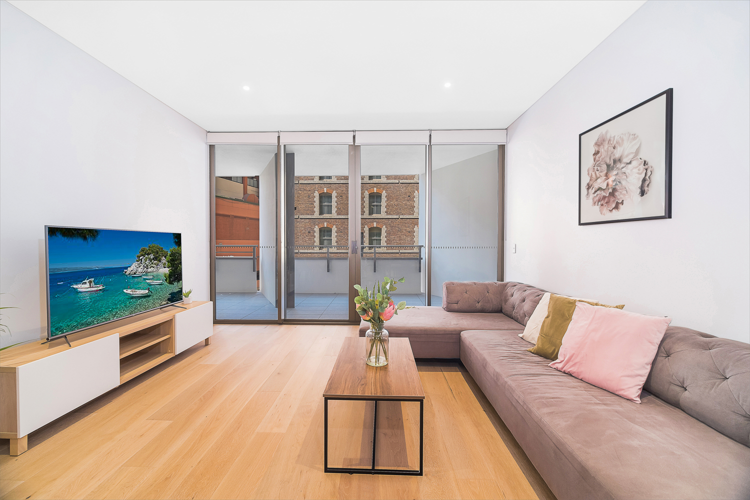Fully Furnished Two Bedroom Apartment at Darling Square