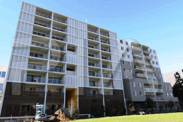 Close to Parramatta Station and all amenities