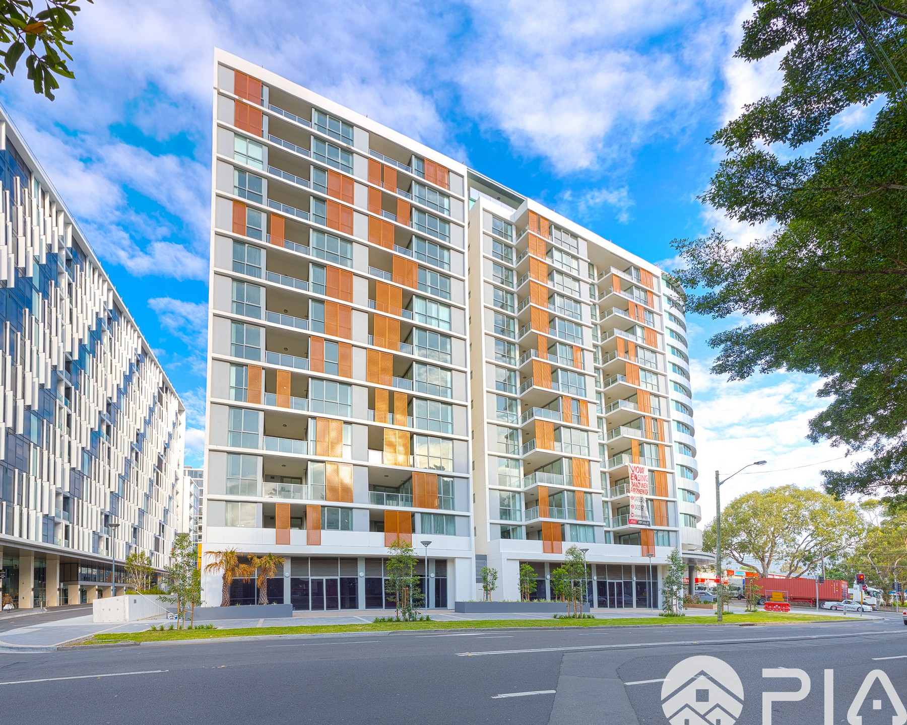 MODERN ONE BED PLUS STUDY ROOM APARTMENT