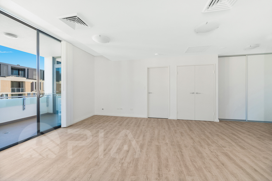 FStunning Apartments NOW Leasing!!!