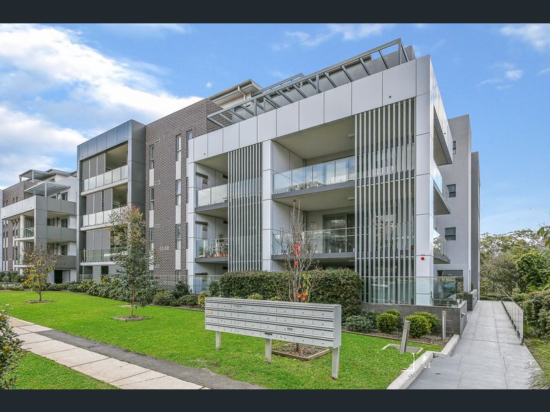 Super Convenient Stylish North facing Two Bedroom Apartment for lease