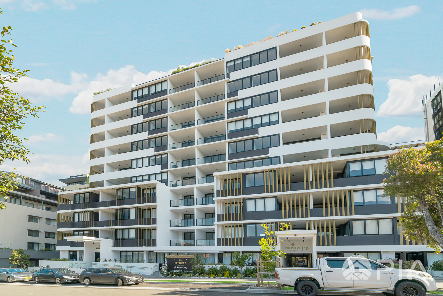 Near new studio for lease now!