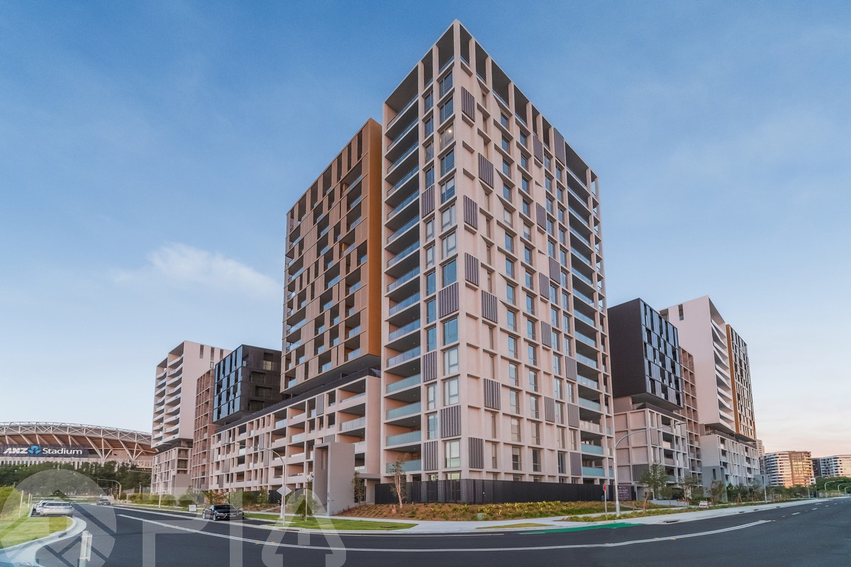 Condition as New 2 Bed Apartment + Study on Level 6