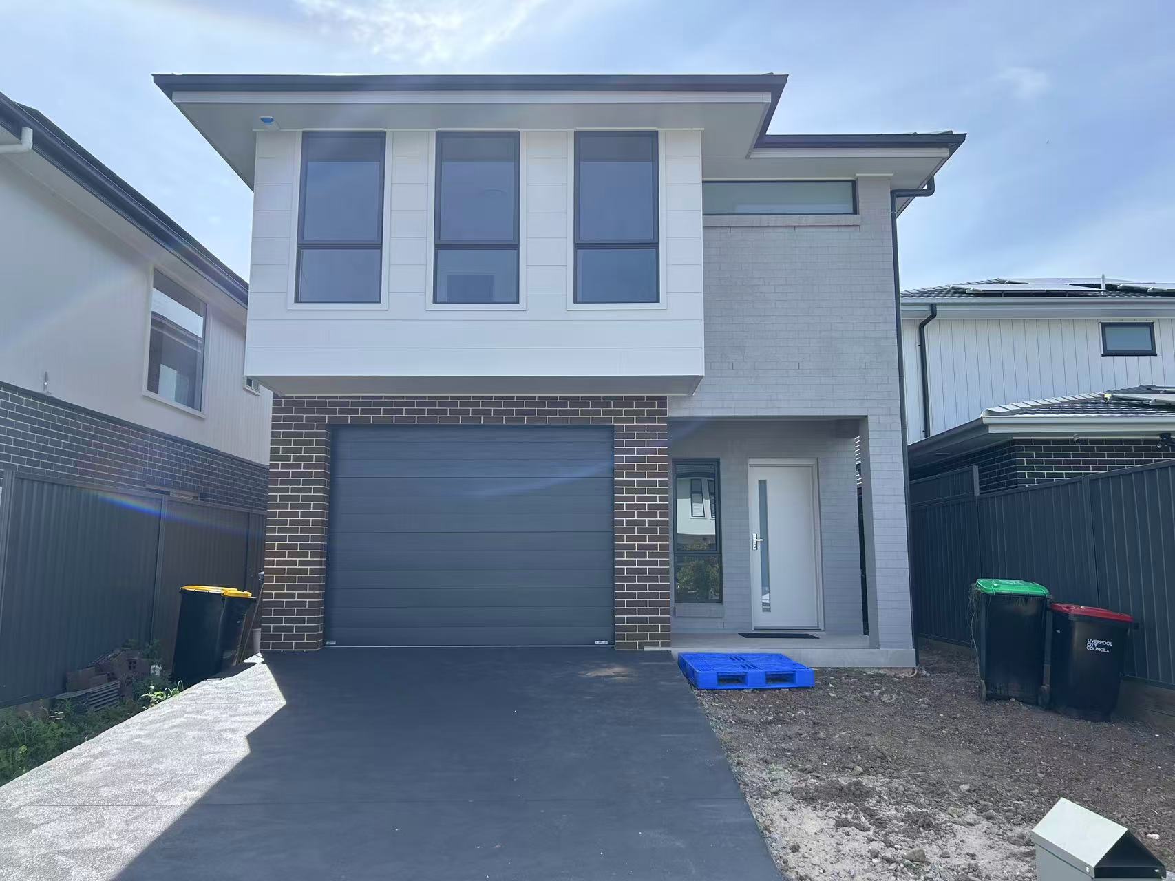 Brand new 5 BEDROOM HOME!