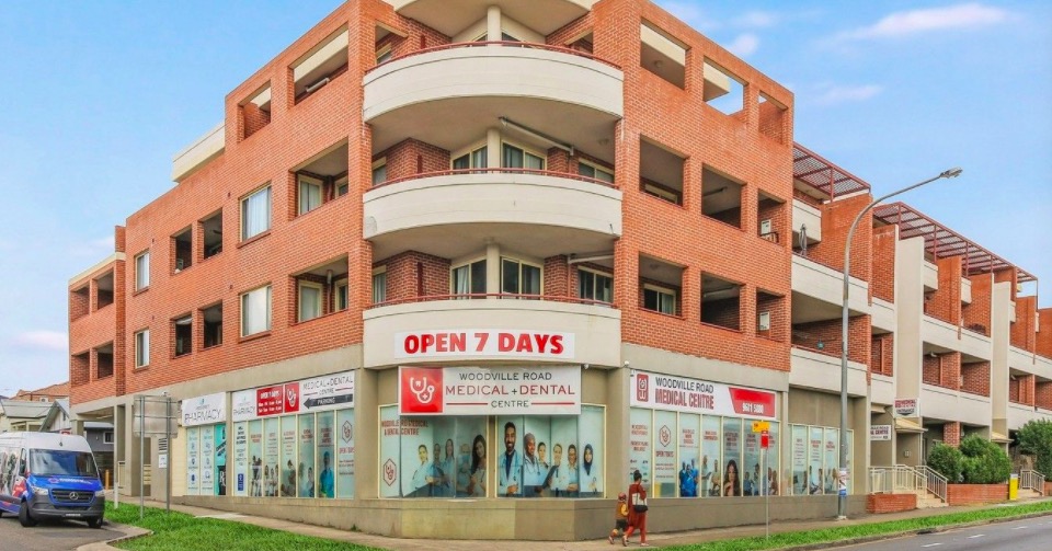 Spacious 2 bedroom apartment close to amenities for lease