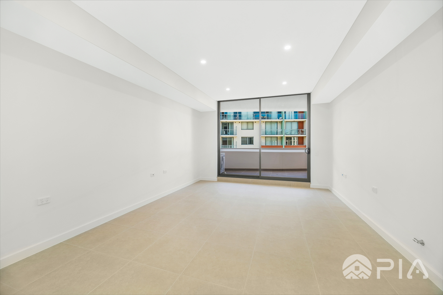 Brand new apartment!!